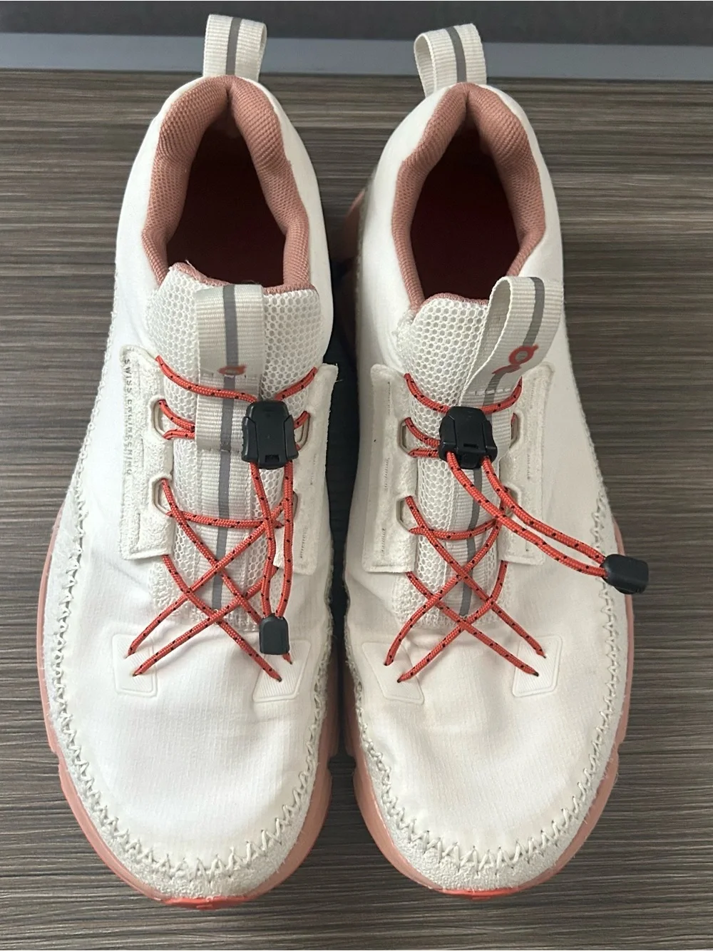 ON CLOUDAWAY - ICE/CHILI Women's Sneakers Shoes Comfort Size 8.5